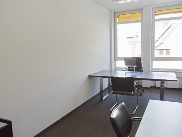 Helle Büroräume in zentraler Bürogemeinschaft in Köln-Neustadt-Nord — Bild 8