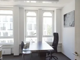 Helle, entspannte Bürogemeinschaft in Köln-Neustadt-Nord