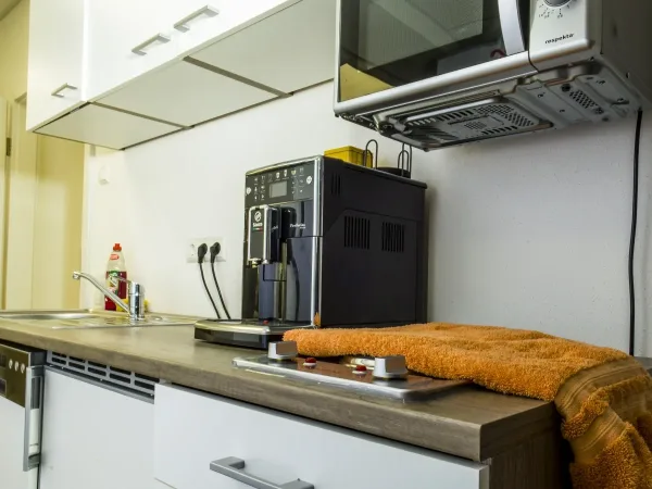 Abschließbares Büro in Stuttgart (Karlshöhe) – Teilmöblierte Bürogemeinschaft in Stuttgart-Karlshöhe am Marienplatz — Bild 3