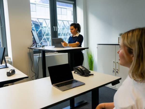 Helle & moderne Büros & Coworking Spaces in Frankfurt-Innenstadt — Bild 7