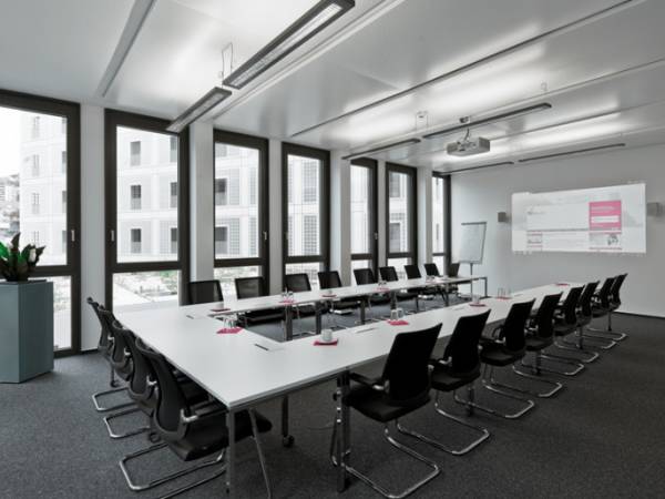 Flexible Büros im modernen Business Center in Stuttgart-Mitte — Bild 4