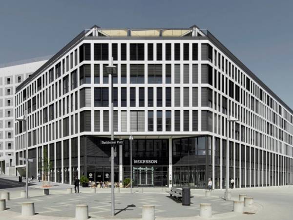 Flexible Büros im modernen Business Center in Stuttgart-Mitte — Bild 6