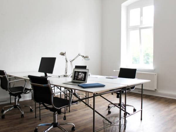 Abschließbares Büro in Berlin (Prenzlauer Berg) – Helle und kreative Bürogemeinschaft im Altbau in Berlin Prenzlauer — Bild 7