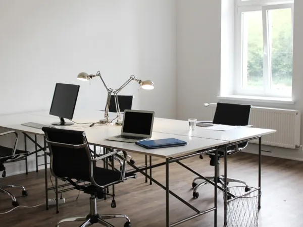 Abschließbares Büro in Berlin (Prenzlauer Berg) – Helle und kreative Bürogemeinschaft im Altbau in Berlin Prenzlauer — Bild 3