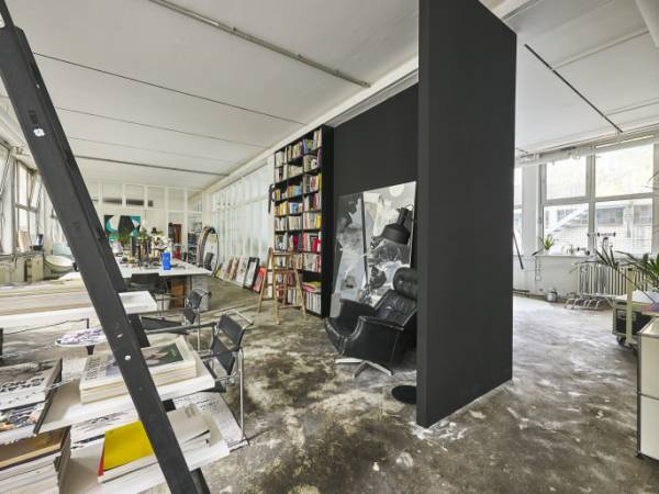 Schreibtischplatz in München (Schwanthalerhöhe) – Kreativer Arbeitsplatz im Altbau-Loft in München-Schwanthalerhöhe — Bild 4