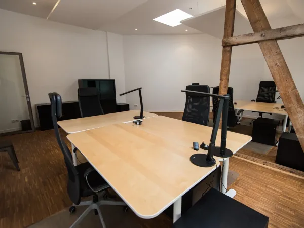 Abschließbares Büro in Düsseldorf (Friedrichstadt) – Kreative Bürogemeinschaft in Düsseldorf Friedrichstadt — Bild 3