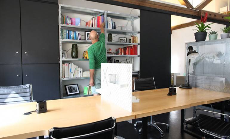 Flex Desk