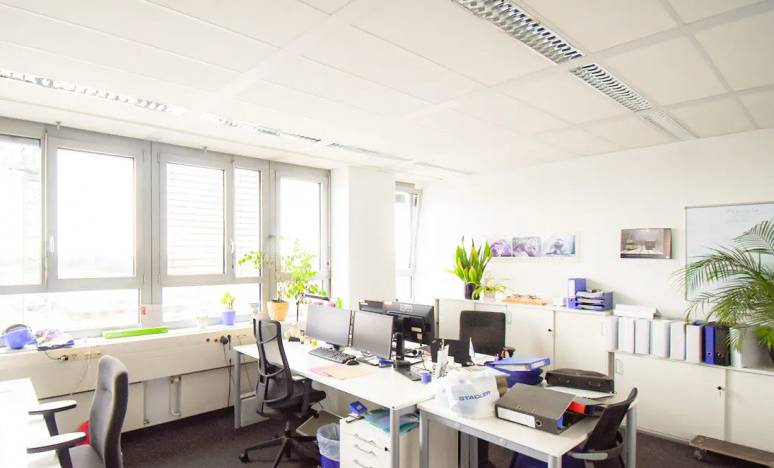 Büro  1.OG