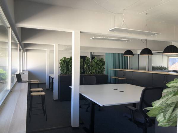 Innovatives Business Center mit offener Atmosphäre in Tettnang-Zentrum — Bild 1