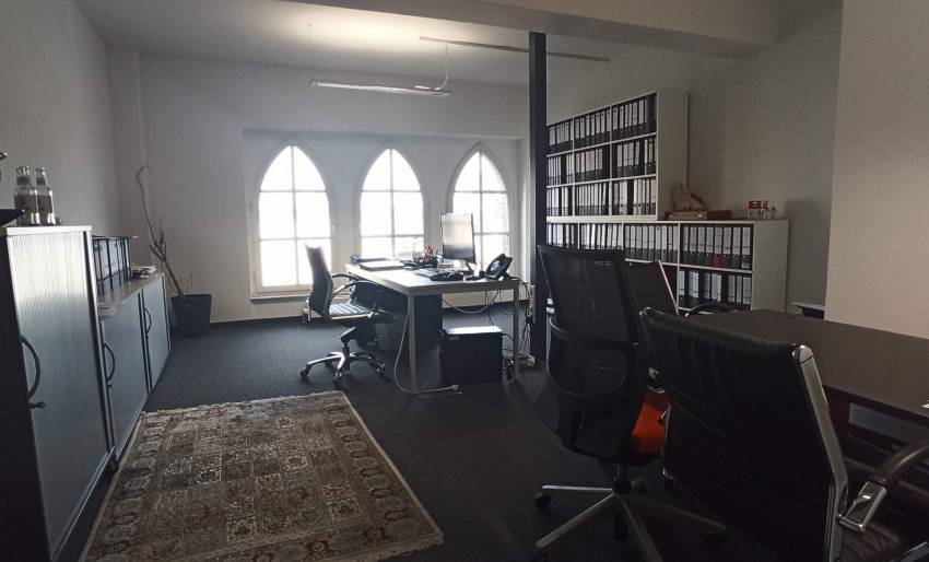 Büro R2.18