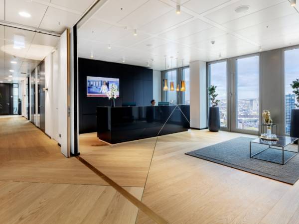 Exklusive Büros & Coworking in Frankfurt Innenstadt (19./20. Etage) — Bild 2