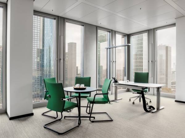 Exklusive Büros & Coworking in Frankfurt Innenstadt (19./20. Etage) — Bild 1