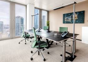 Büro 4 Arbeitsplätze