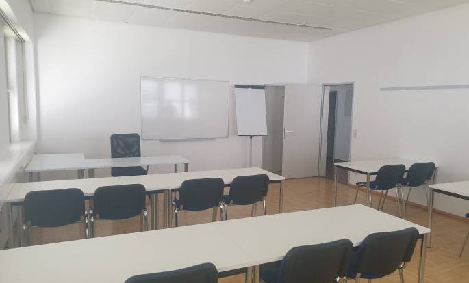 Bürogemeinschaft in vielseitigem Gewerbeobjekt in Klagenfurt-St Peter