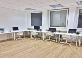 Schreibtischplatz im Co-Working Space