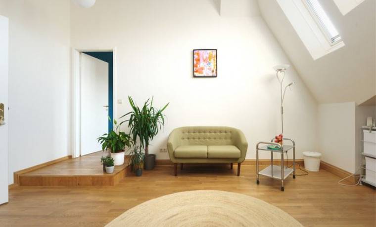 Ruhige Bürogemeinschaft im Jahrhundertwendehaus in Berlin-Mitte