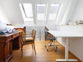 Ruhiger Arbeitsplatz im Zentrum Berlins