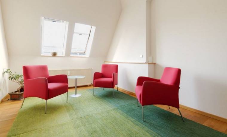 Ruhige Bürogemeinschaft im Jahrhundertwendehaus in Berlin-Mitte