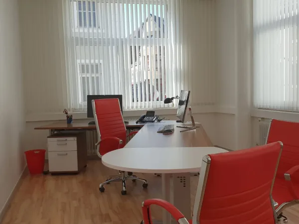 Abschließbares Büro in Neuss (Barbaraviertel) – Helle Büros & Coworking im Barbaraviertel, Neuss Innenstadt — Bild 4