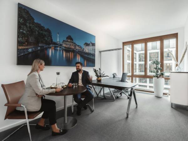 Repräsentative Büros und Coworking Spaces in Berlin-Mitte — Bild 2