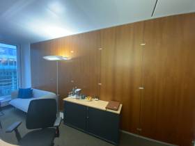 Professionelles Büro für 1-2 Personen mitten in Frankfurt