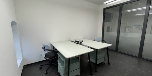 Privates Büro im Coworking Space in Düsseldorf / Co-Working Büroraum