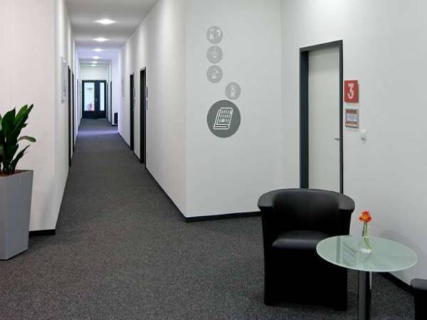 Geräumige Büroflächen im modernen Business Center Berlin-Tempelhof — Bild 5