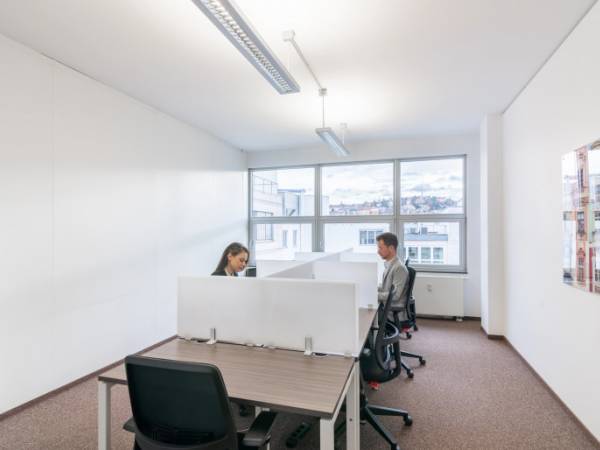 Modernes Business Center mit Terrasse in Stuttgart-Mitte — Bild 3