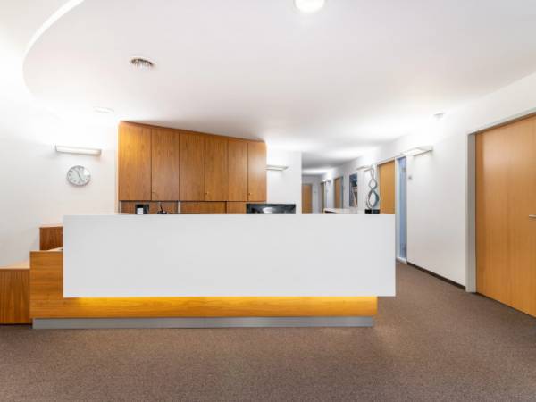 Modernes Business Center mit Terrasse in Stuttgart-Mitte — Bild 6