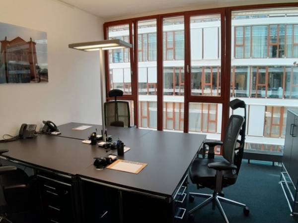 Stilvolle Büros & Coworking im historischen Königsbau, Stuttgart-Mitte — Bild 1