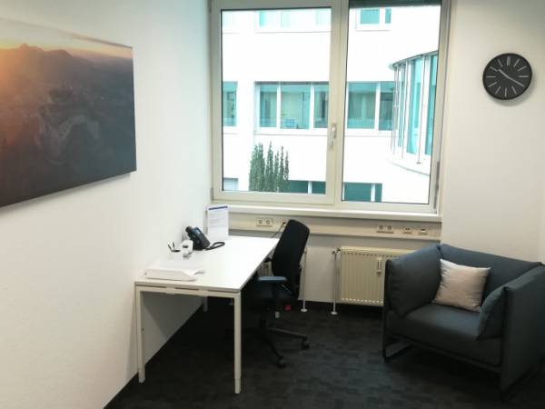 Inspirierendes Business Center in Stuttgart-Feuerbach — Bild 4