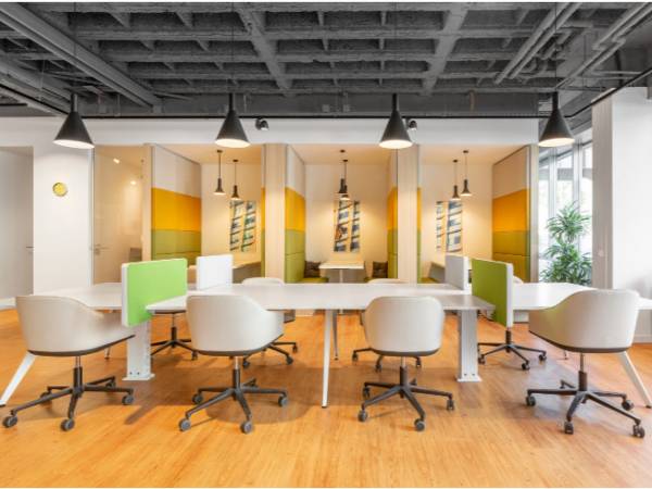 Modernes Business Center mit Dachterrasse in Stuttgart-Mitte — Bild 5