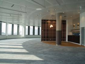 Eine komplette Büro-Etage in einem hochmodernen Coworking Space