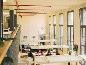 Fix Desks im Coworking Space im pulsierenden Kreuzberg