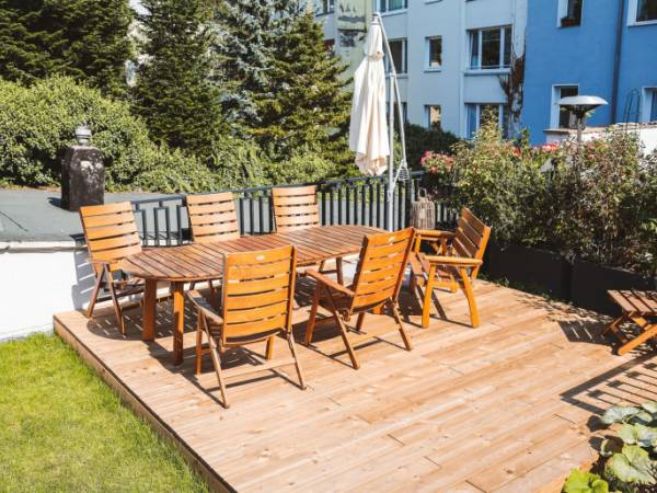 Arbeitsplatz in Coworking Space in Flingern — Bild 3