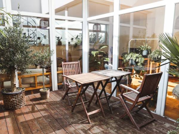 Arbeitsplatz in Coworking Space in Flingern — Bild 7