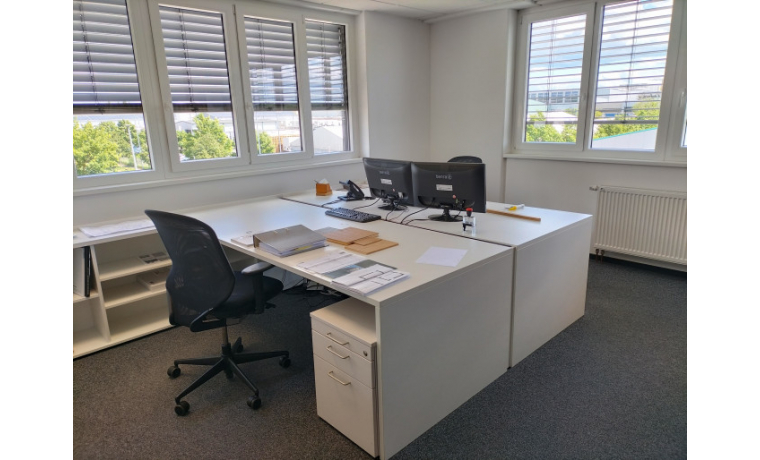 Bürogemeinschaft Willi-Keß-Straße Gochsheim 