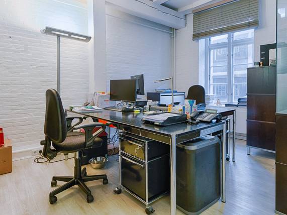 Abschließbares Büro in Hamburg (Altstadt) – Abschließbarer Büroraum in Bürogemeinschaft in Hamburg-Altstadt — Bild 6