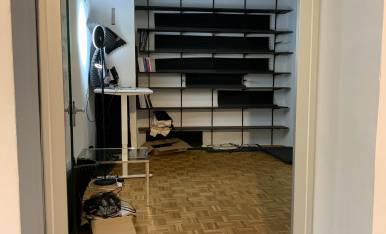 Moderne Bürogemeinschaft mit Dachterrasse in