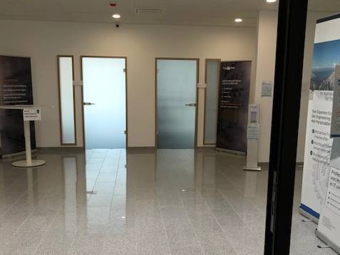 Stylische flexible Büros im Business-Center in Neutraubling — Bild 7
