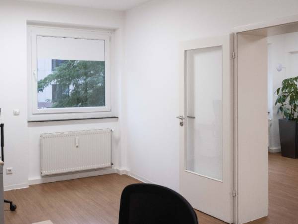 Abschließbares Büro in Köln (Neustadt-Nord) – Moderner Büroraum in Bürogemeinschaft in Köln-Neustadt-Nord — Bild 3