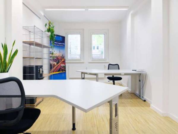 Abschließbares Büro in Berlin (Mitte) – Ruhige, helle Büroräume in Bürogemeinschaft in Berlin-Mitte — Bild 7