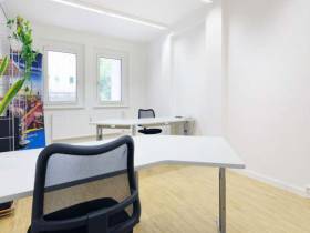 Heller Büroraum im Herzen von Berlin