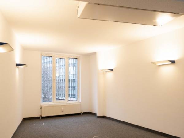 Moderne Bürogemeinschaft in Köln Neustadt-Nord am Rudolfplatz — Bild 3