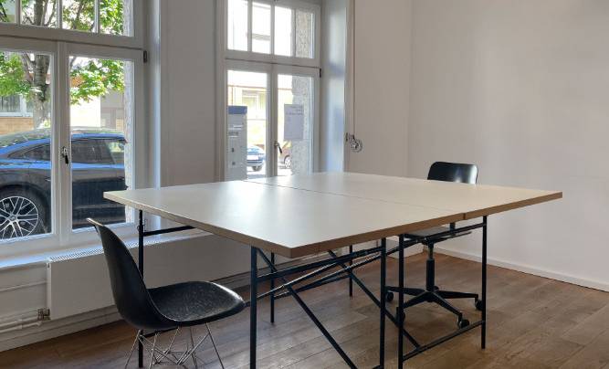 Büroraum mit 2-3 Arbeitsplätzen