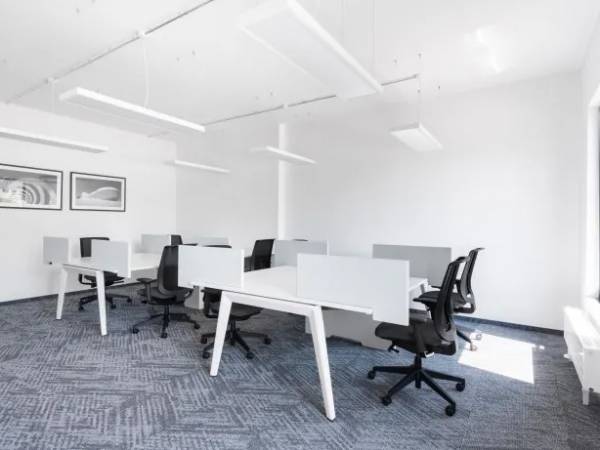 Moderne Büros und flexible Arbeitsplätze in Teltow — Bild 6
