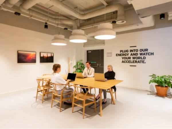 Stilvolle Designerbüros & Coworking im Art-déco-Gebäude in — Bild 5