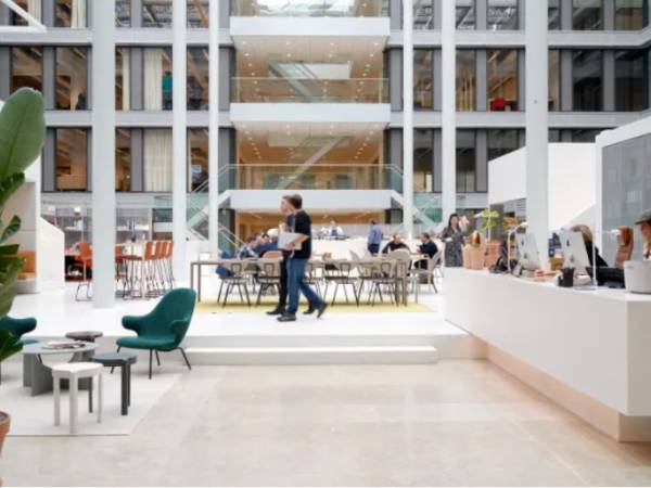 Stilvolle Designerbüros & Coworking im Art-déco-Gebäude in — Bild 7