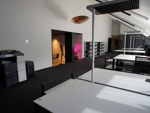 Arbeitsplätze in repräsentativem Coworking in begehrter Innenstadtlage — Bild 2