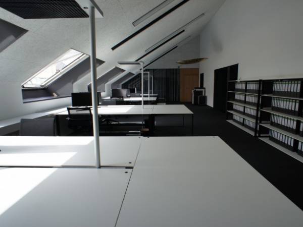 Arbeitsplätze in repräsentativem Coworking in begehrter Innenstadtlage — Bild 4